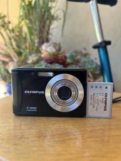 Black Olympus T-100 12MP AF Digital Camera