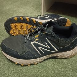 Size 10 mens new balance and Jordan 1 retros