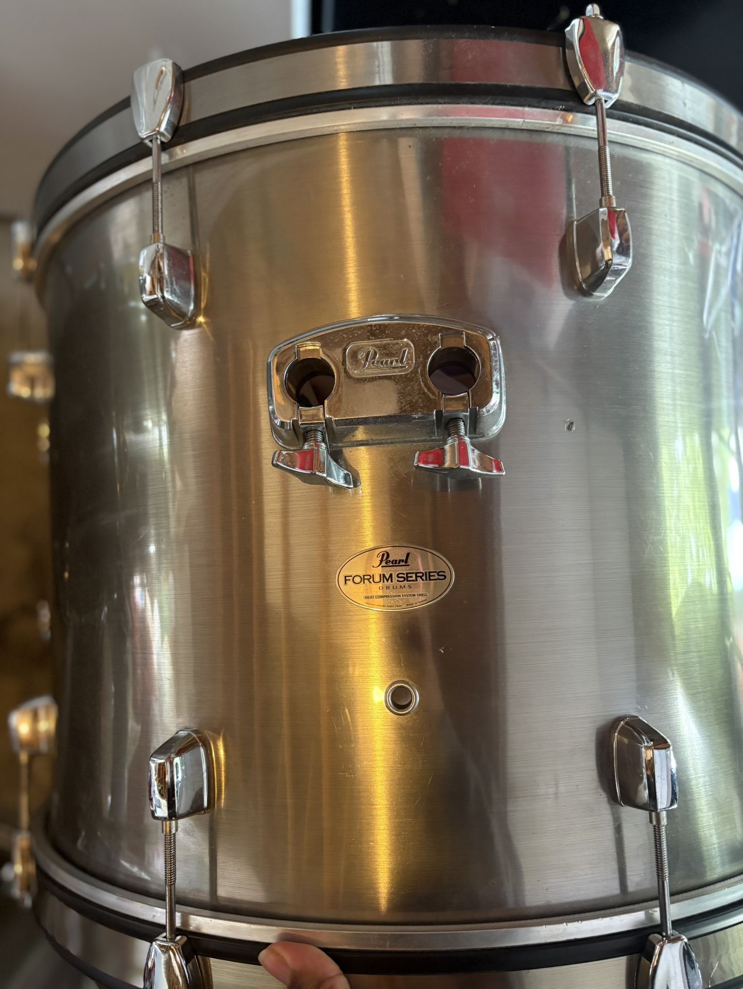Pearl Forum Drum Set