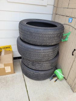 4 Set Of Tires Bridgestone Alenza  275/50R22,  4/32.