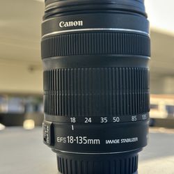 Canon Zoom Lens EF-S 18-135mm , f3.5 STM
