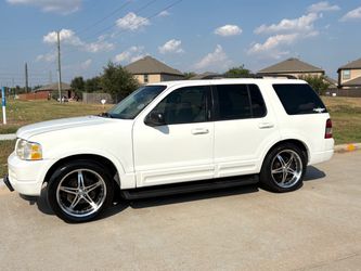 2002 Ford Explorer