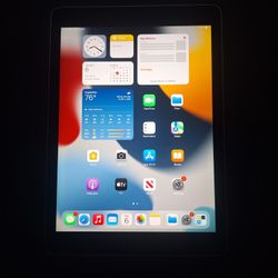 Ipad air 2 16gb wifi only. NO touch ID