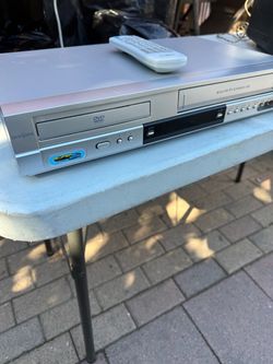 Insignia VHS and DVD combo