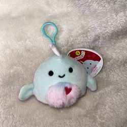 NIEMA THE NARWHAL SQUISHMALLOW CLIP