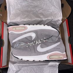 Nike Women’s Air Max Command