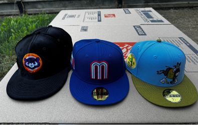 Brand new, new era fitted hats