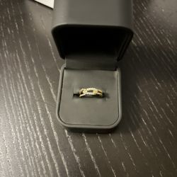 Happy Jewelers Diamond Knot Ring