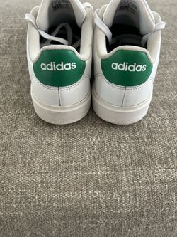 Adidas court