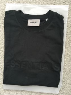 Fear of God Essentials Tshirt Size S