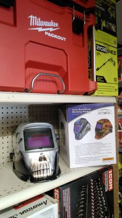 ARTOTIC AUTO DARKENING WELDING HELMET