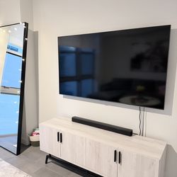 Samsung 65-inch Smart TV