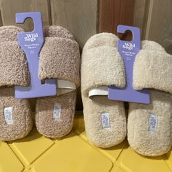 Sherpa slippers wedge slippers brand new sizes available small-large 2 colors available 2 For $25
