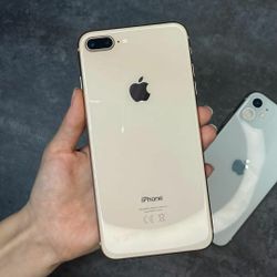 iPhone 8 plus 64GB Unlocked