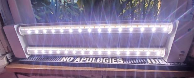 Feit Electric
2 ft. 32-Watt White LED 3 Adjustable Spectrum Linkable Plant Grow Light Fixture