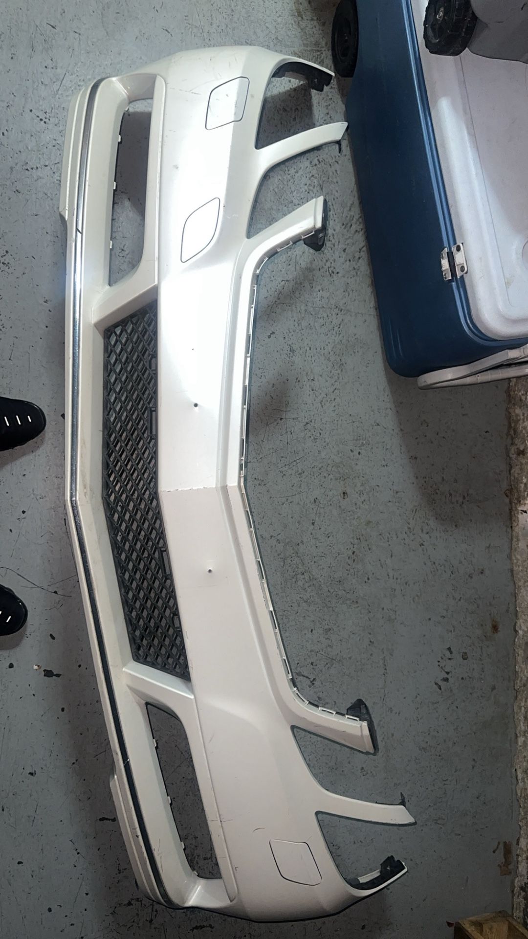 Mercedes Benz W212 E350 E250 Front Bumper Cover Panel Grill