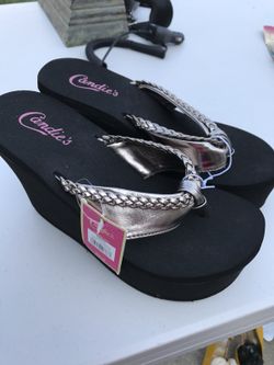 Brand new women’s wedges size 5-6