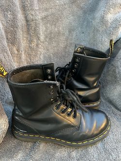 Doc Marten Boots