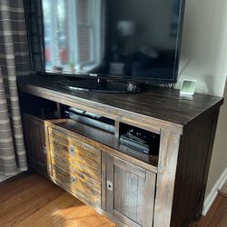 Rustic Solid Wood TV Stand