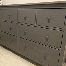 8-drawer dresser dark grey