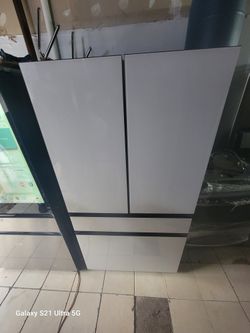 Samsung Refrigerator Available 