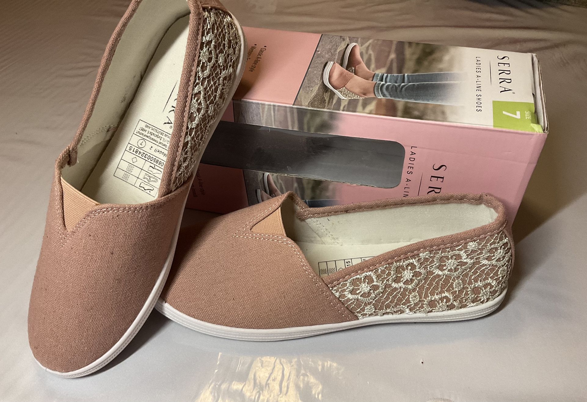 Womens pink slip-on size 7