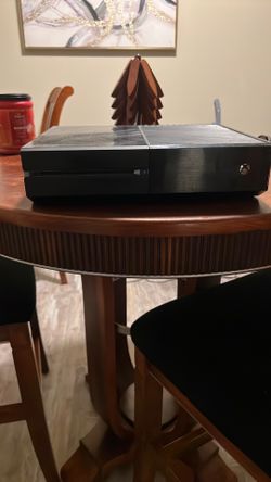Xbox One (works great)