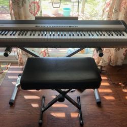 Korg SP300 / Stage Piano, 88 weighted keys.
