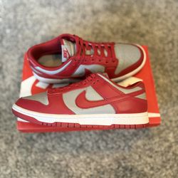 Nike Dunks Size 8