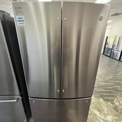 36”W French Door GE Fridge, Open Box, Minor Cosmetic Wear, One Yr Warranty Included $1399