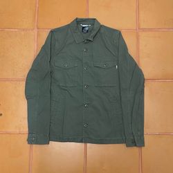 Vuori ripstop army green jacket Mens size medium