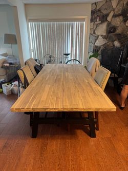 IKEA SKOGSTA Dining Table – Solid Acacia Wood Butcher Block (Recently Refinished