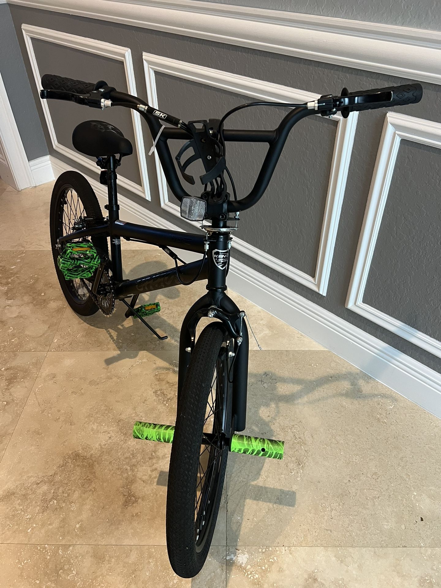 Kent Chaos 20” BMX Bike