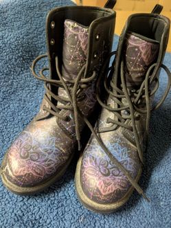 Size 6 Boots