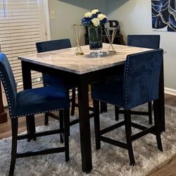 Kitchen Table And Chairs