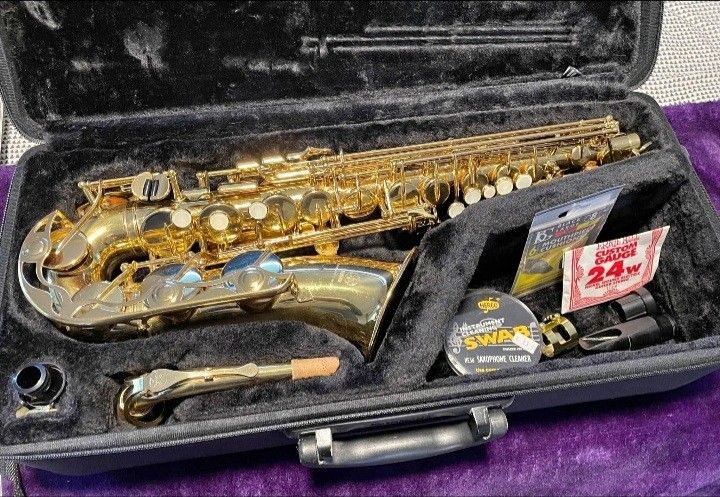 Yamaha-Alto-Saxophone-YAS280