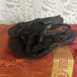 Women Merrell Leather Sandal
