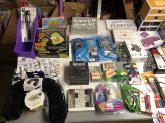 Mix merchandise everything $1 minimum purchase on buy by the box $25 for 30 items