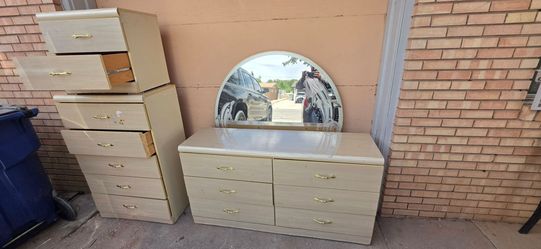 Dresser / Peinador