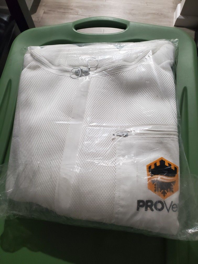 Bee Keeping Jacket ProVent Brand..$70..Brand New