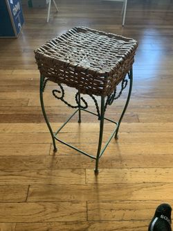 Vintage 17" h x 8”w Wicker & Iron Pedestal Plant Stand: natural & patina finish