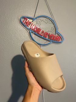 Yeezy slides pure