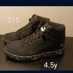 Boys PUMAS 4.5y