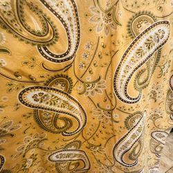 Pottery barn Table runner