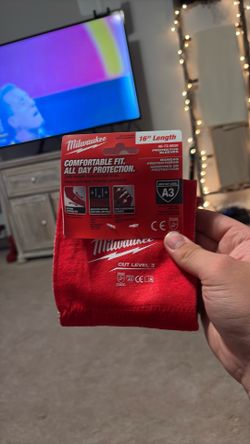 Milwaukee Cut Protect Sleeves
