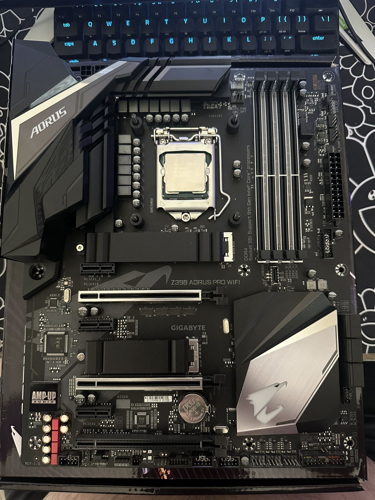 Gigabyte Aorus Z390 Pro WiFi & Intel i9-9900k