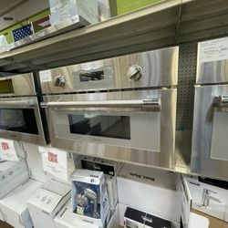 Thermador Built In Microwave 30 Inch Wide 
