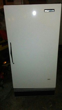 Sears Coldspot White 18 0 Cu Ft Upright Freezer For Sale In Lake Tapps Wa Offerup
