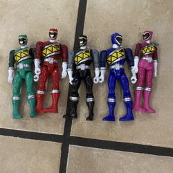 5 Mini Power Rangers With Vehicles