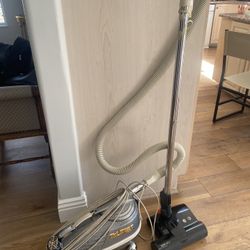 Tri Star Vacuum 